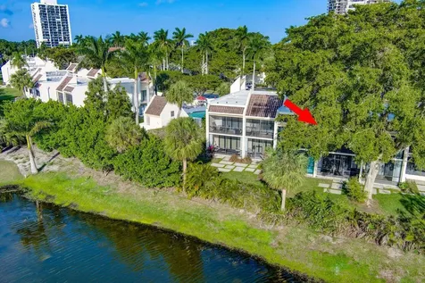 1731 Presidential Way West Palm Beach FL 33401