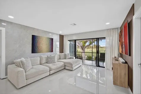 1731 Presidential Way West Palm Beach FL 33401