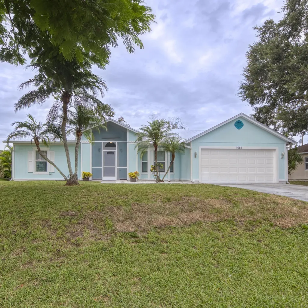 1081 SW Kant Avenue Port St Lucie FL 34953
