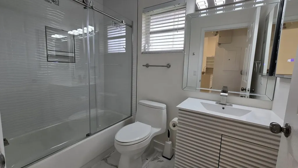 5622 Royal Lake Circle Boynton Beach FL 33437