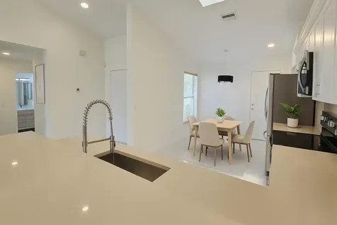 5622 Royal Lake Circle Boynton Beach FL 33437