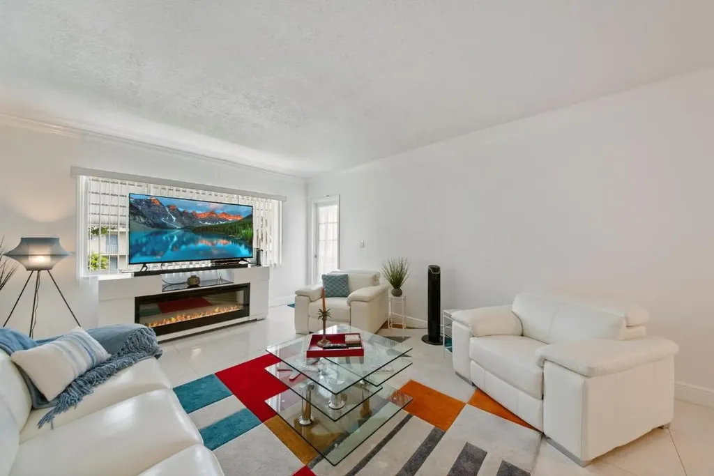 2581 N Garden Drive Lake Worth FL 33461