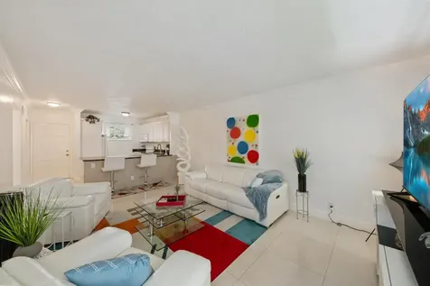 2581 N Garden Drive Lake Worth FL 33461