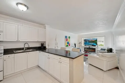 2581 N Garden Drive Lake Worth FL 33461
