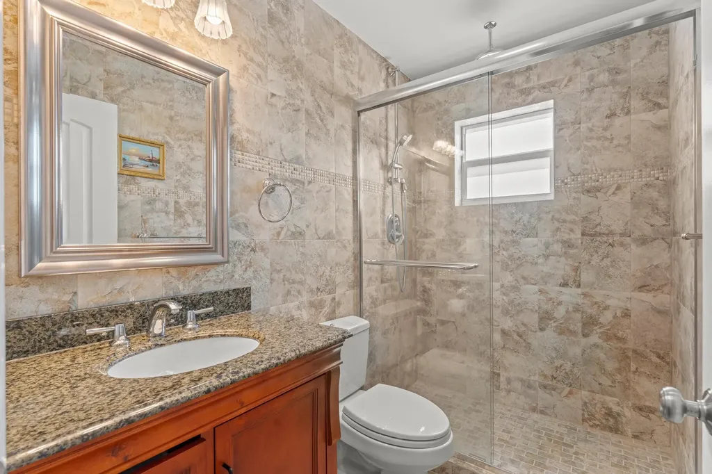 480 Flanders J Delray Beach FL 33484