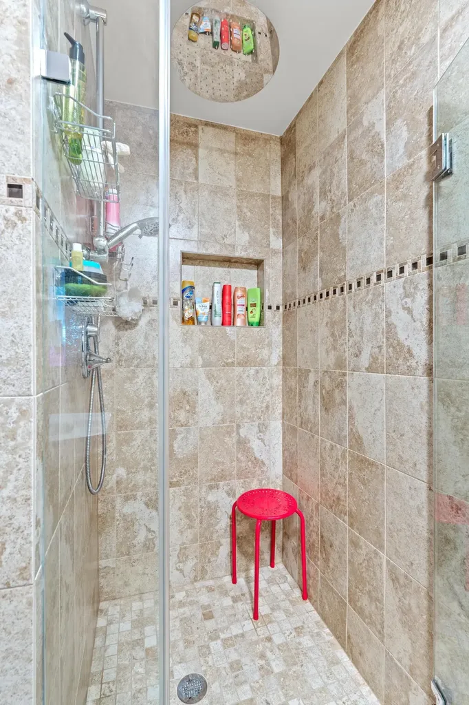 480 Flanders J Delray Beach FL 33484
