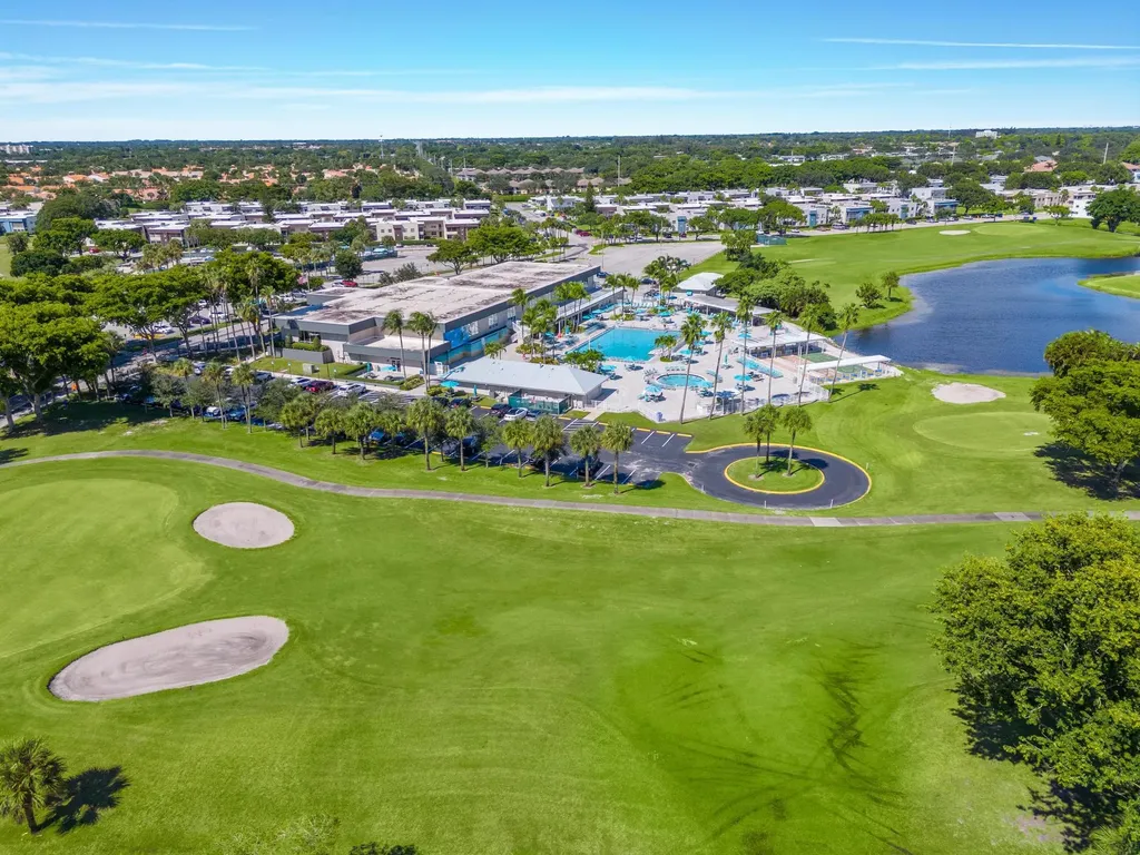 480 Flanders J Delray Beach FL 33484