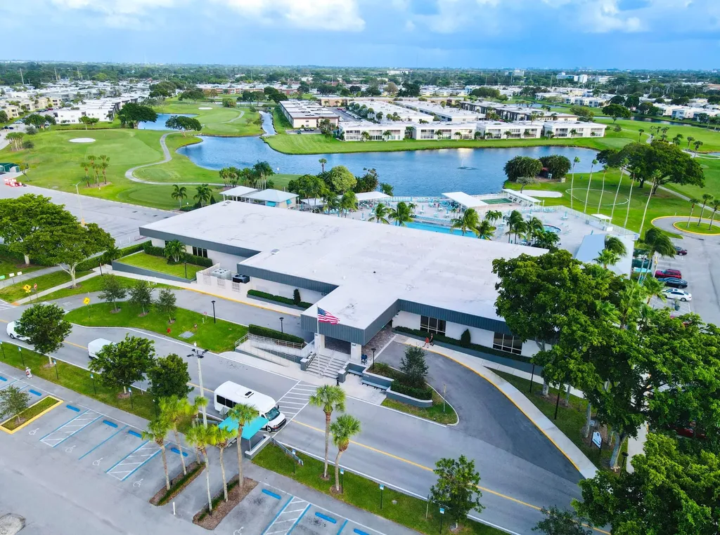 480 Flanders J Delray Beach FL 33484