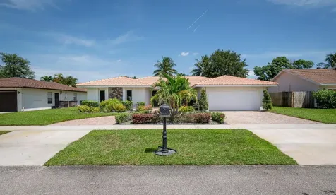 4853 Willow Drive Boca Raton FL 33487