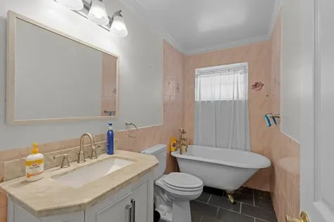 208 34th Street West Palm Beach FL 33407