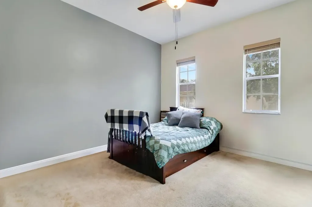 102 Via Emilia Royal Palm Beach FL 33411