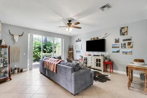 102 Via Emilia Royal Palm Beach FL 33411