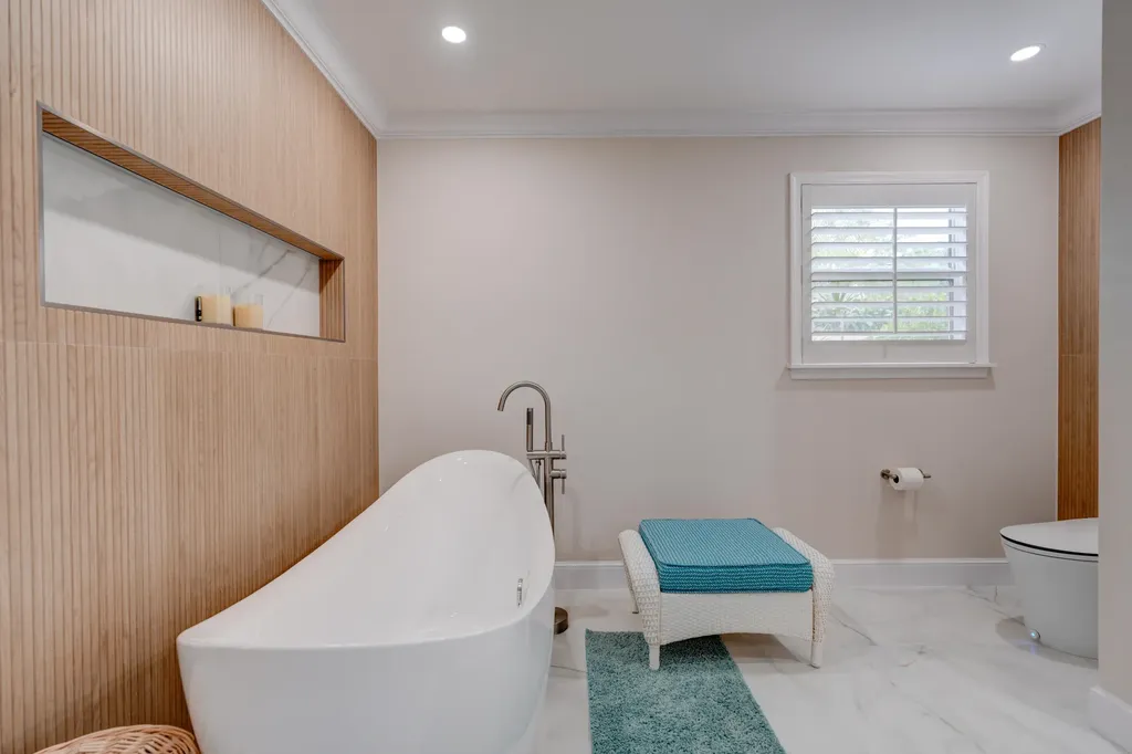 11 Berwick Road NE Palm Beach Gardens FL 33418