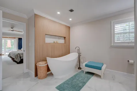 11 Berwick Road NE Palm Beach Gardens FL 33418