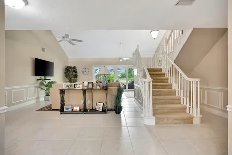 11 Berwick Road NE Palm Beach Gardens FL 33418