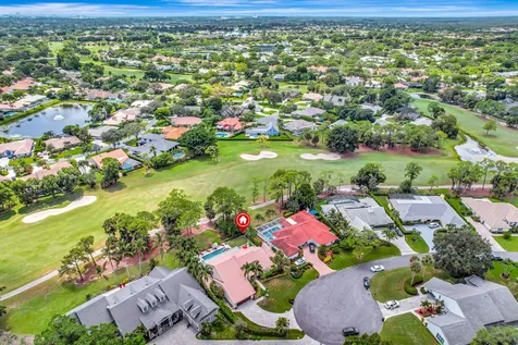 11 Berwick Road NE Palm Beach Gardens FL 33418