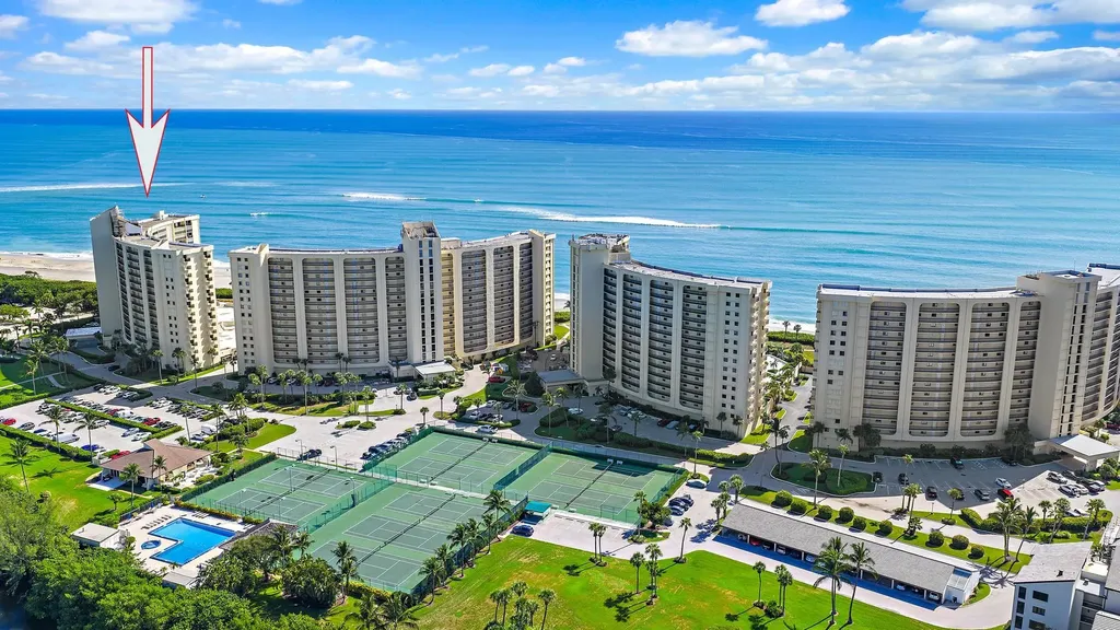 400 Ocean Trail Way Jupiter FL 33477