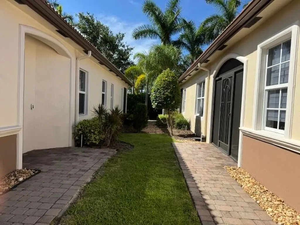 14786 Via Porta Delray Beach FL 33446