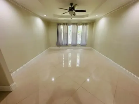 5245 Sancerre Circle Lake Worth FL 33463