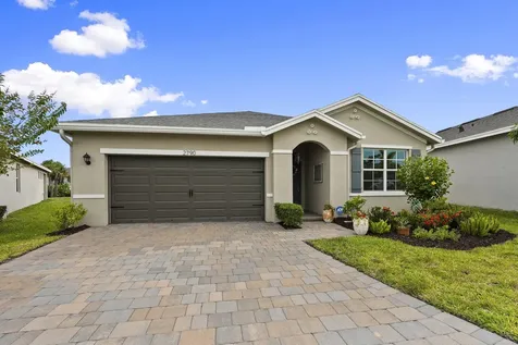 2790 NE Breezeway Circle Jensen Beach FL 34957