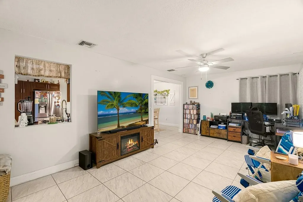 2482 SE Sidonia Street Port St Lucie FL 34952