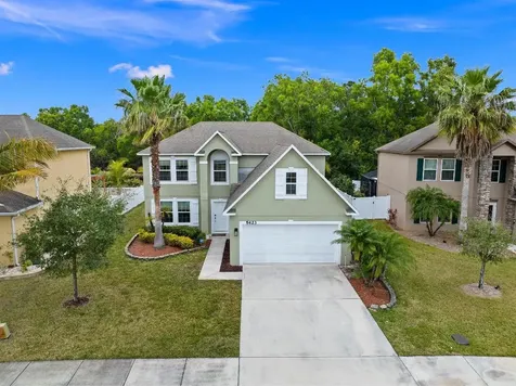5423 NW Wisk Fern Circle Port St Lucie FL 34986