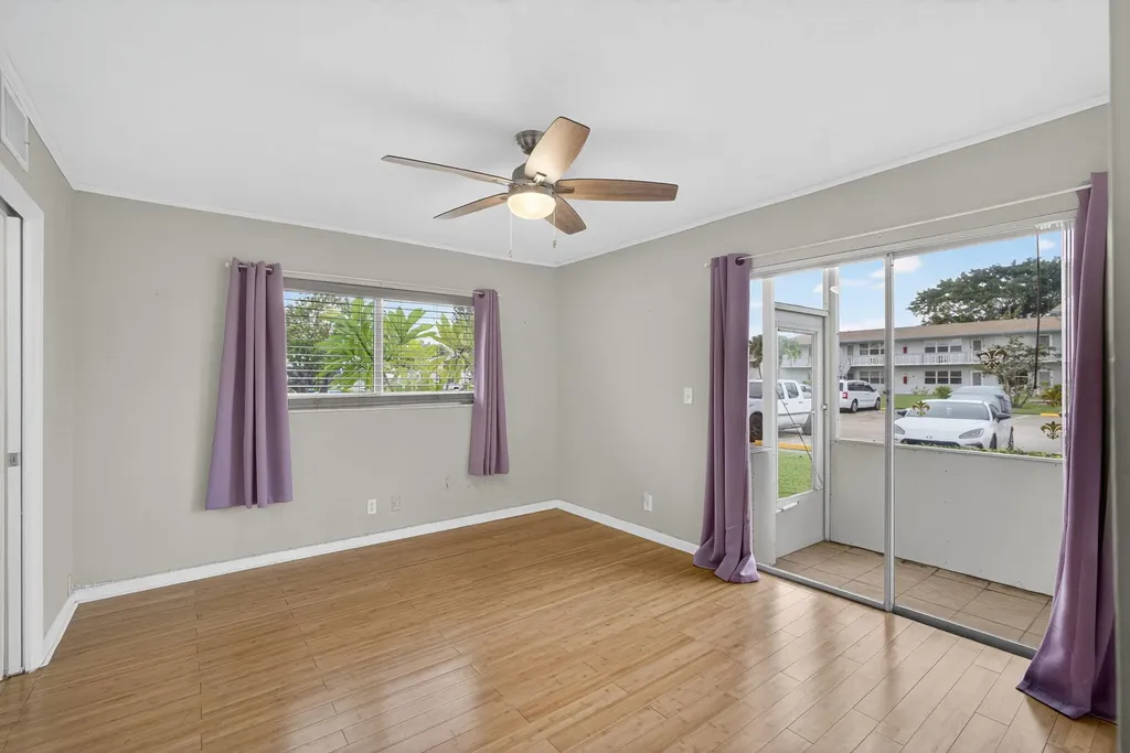 221 Coventry J West Palm Beach FL 33417