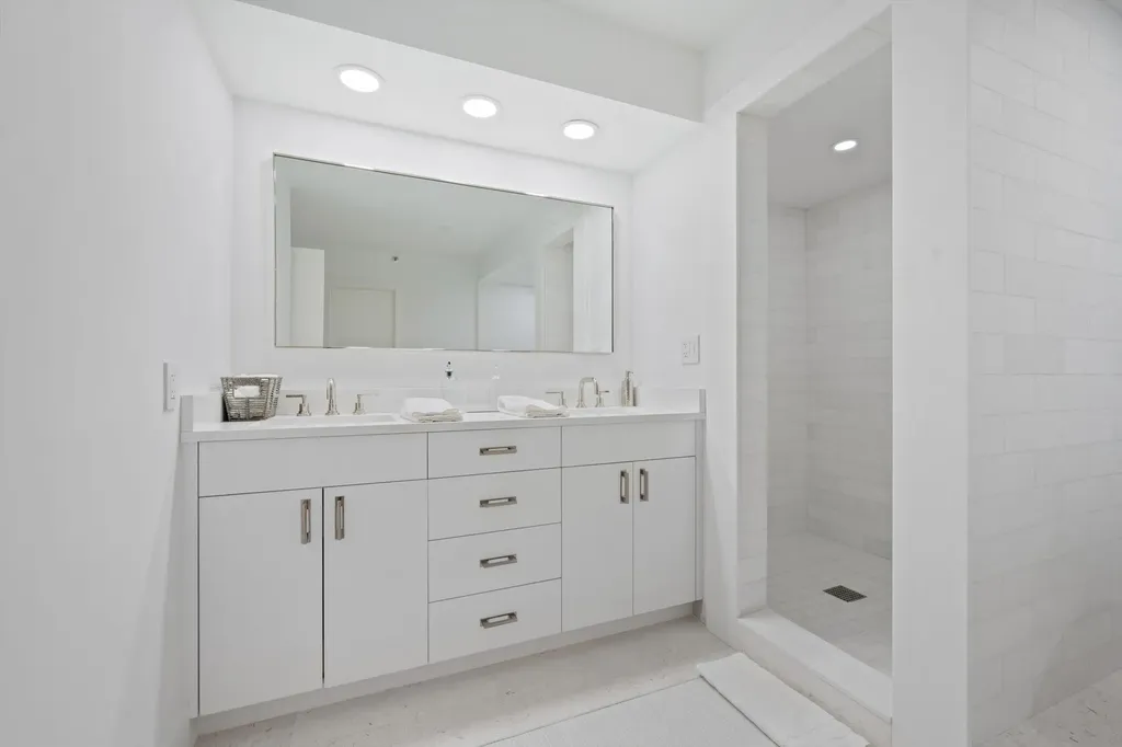 3170 S Ocean Boulevard Palm Beach FL 33480