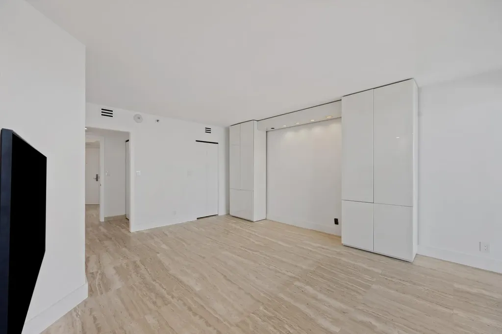 3170 S Ocean Boulevard Palm Beach FL 33480