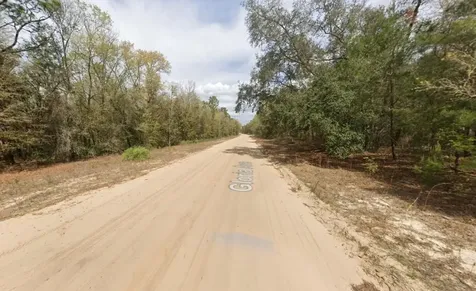 523 Gloria Avenue Interlachen FL 32148