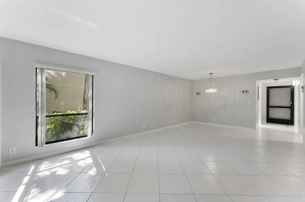 159 NW 70th Street Boca Raton FL 33487