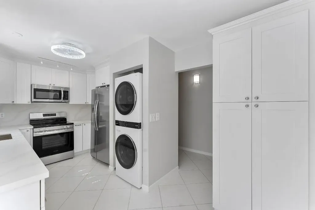 159 NW 70th Street Boca Raton FL 33487