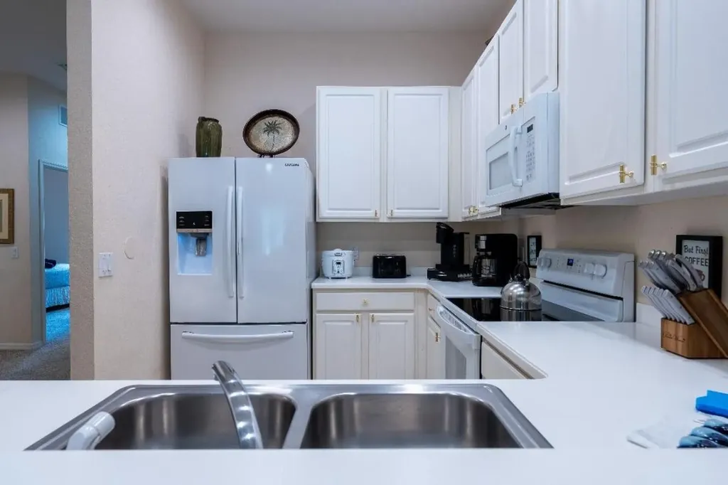 111 Andros Avenue Davenport FL 33897