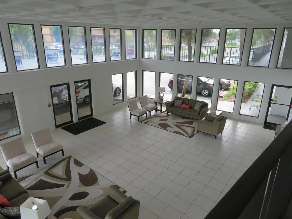 9233 SW 8th Street Boca Raton FL 33428