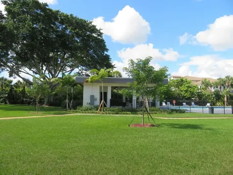 9233 SW 8th Street Boca Raton FL 33428