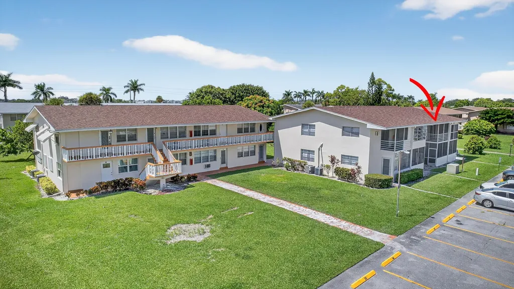 42 Easthampton B West Palm Beach FL 33417