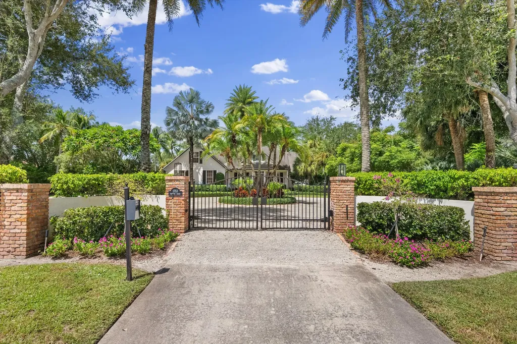 1753 Trotter Court Wellington FL 33414