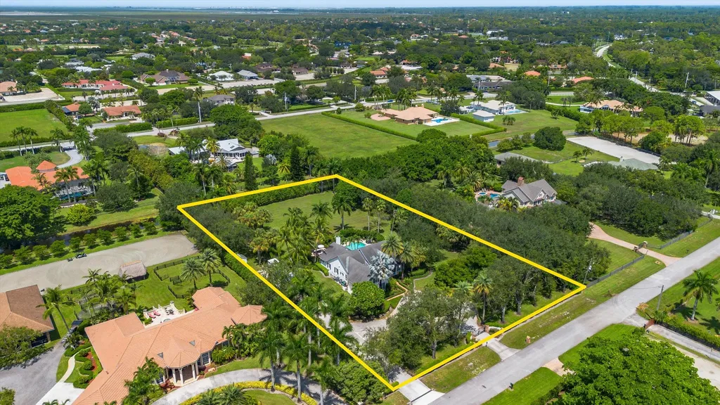 1753 Trotter Court Wellington FL 33414