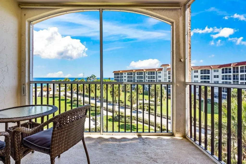 2871 N Ocean Boulevard Boca Raton FL 33431