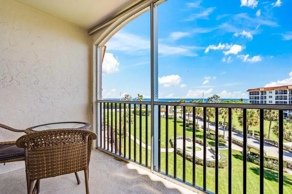 2871 N Ocean Boulevard Boca Raton FL 33431