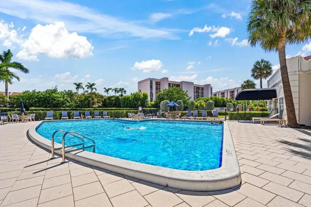 2871 N Ocean Boulevard Boca Raton FL 33431