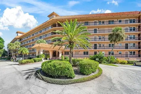 2871 N Ocean Boulevard Boca Raton FL 33431