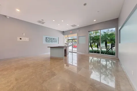117 NE 5th Avenue Delray Beach FL 33483