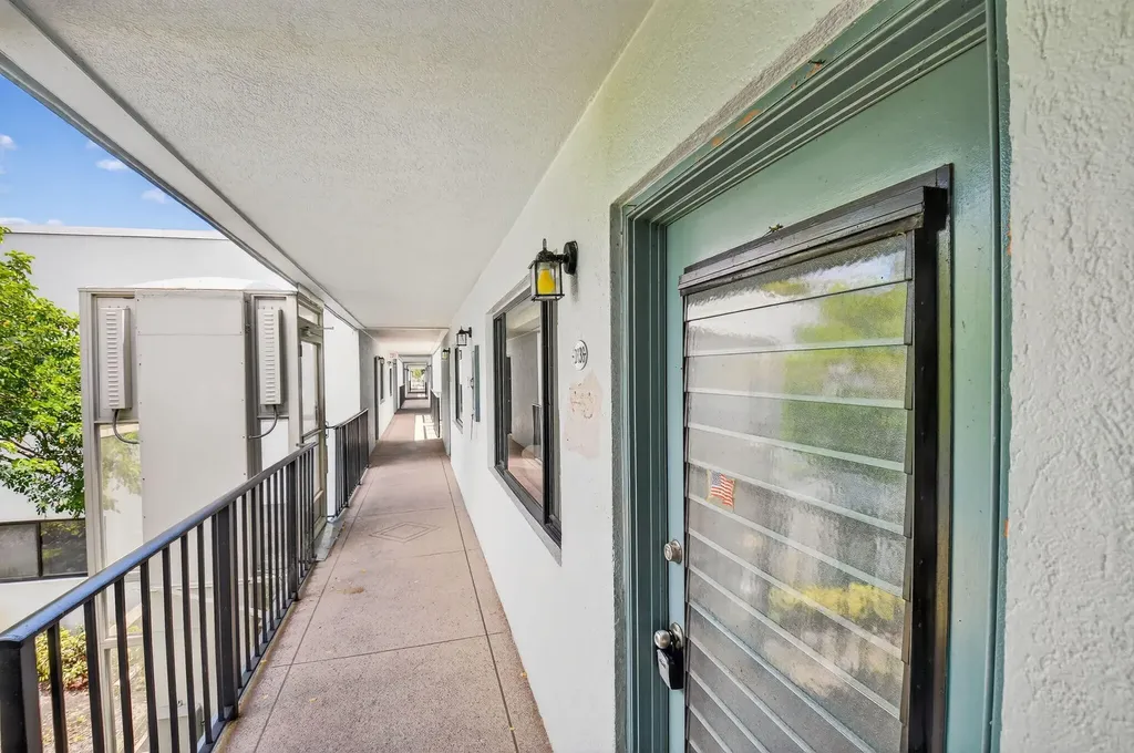 15072 Ashland Place Delray Beach FL 33484