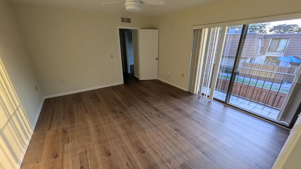 3900 County Line Road Tequesta FL 33469