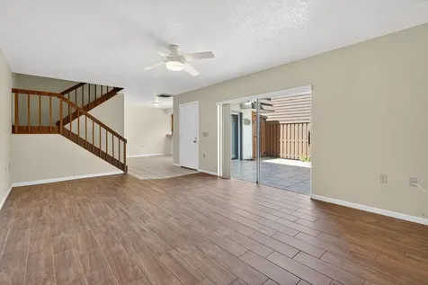 3900 County Line Road Tequesta FL 33469