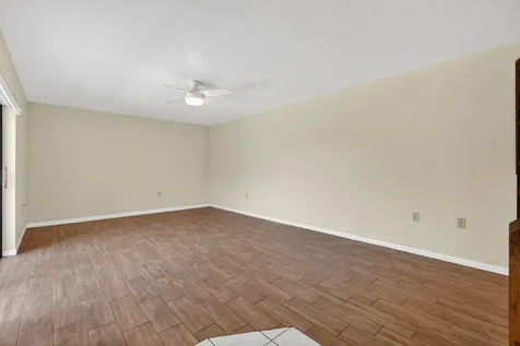 3900 County Line Road Tequesta FL 33469