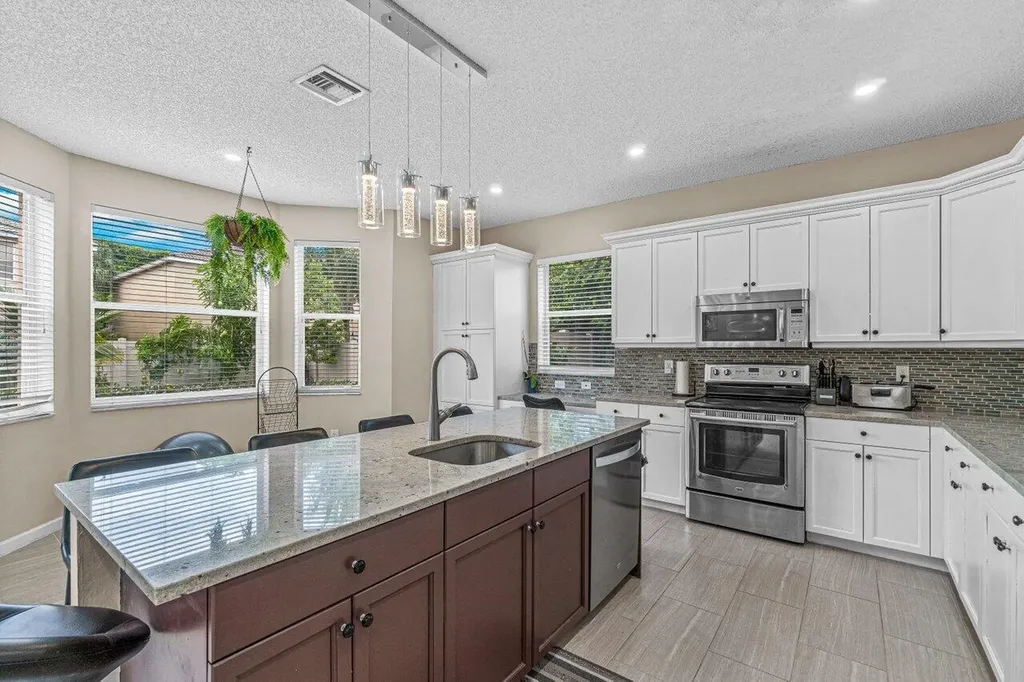 9885 Woodworth Court Wellington FL 33414