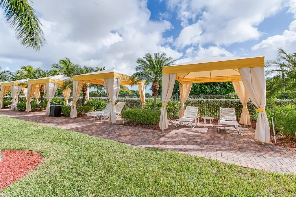 9885 Woodworth Court Wellington FL 33414