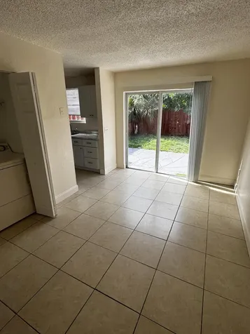 1641 W 27th Street Riviera Beach FL 33404